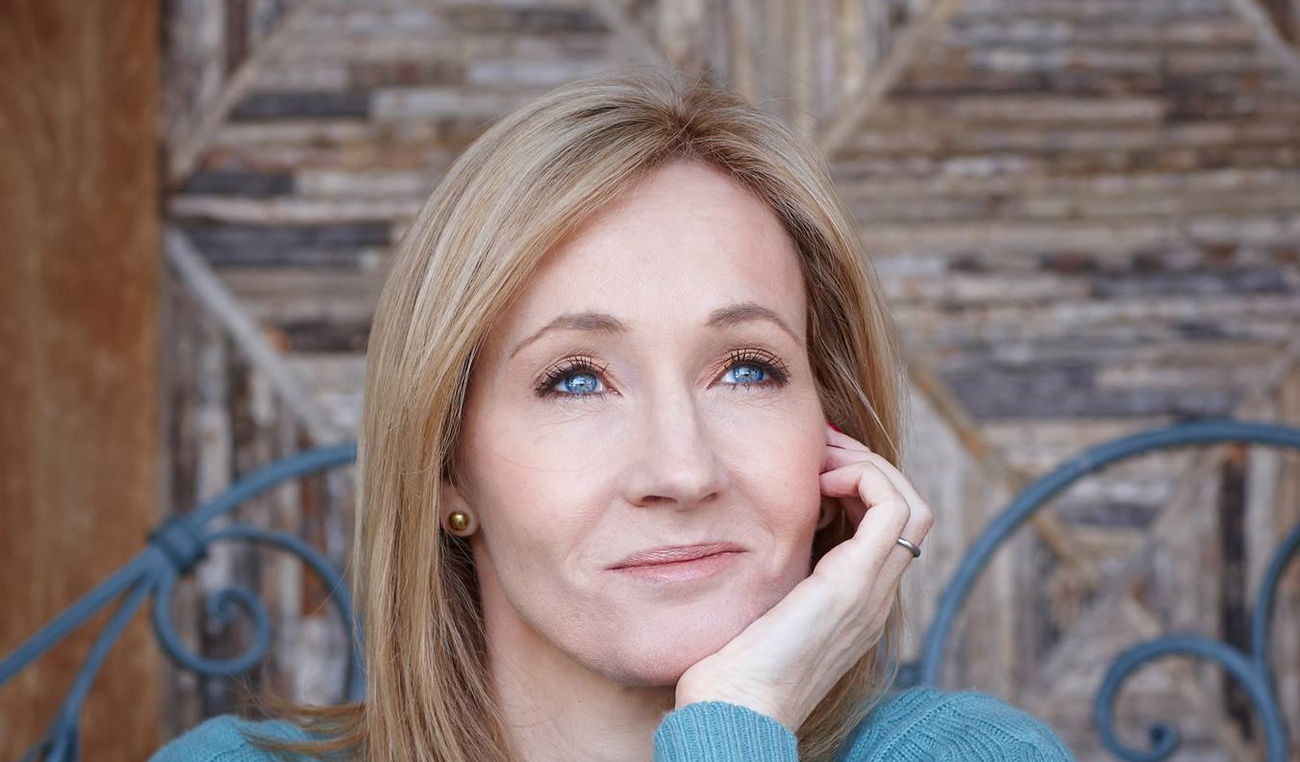 J.K. Rowling pleure la mort à Orlando d'un employé d'un manège d'Harry Potter