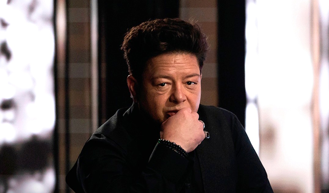 Éric Lapointe, penaud, s'excuse à sa victime et à son entourage