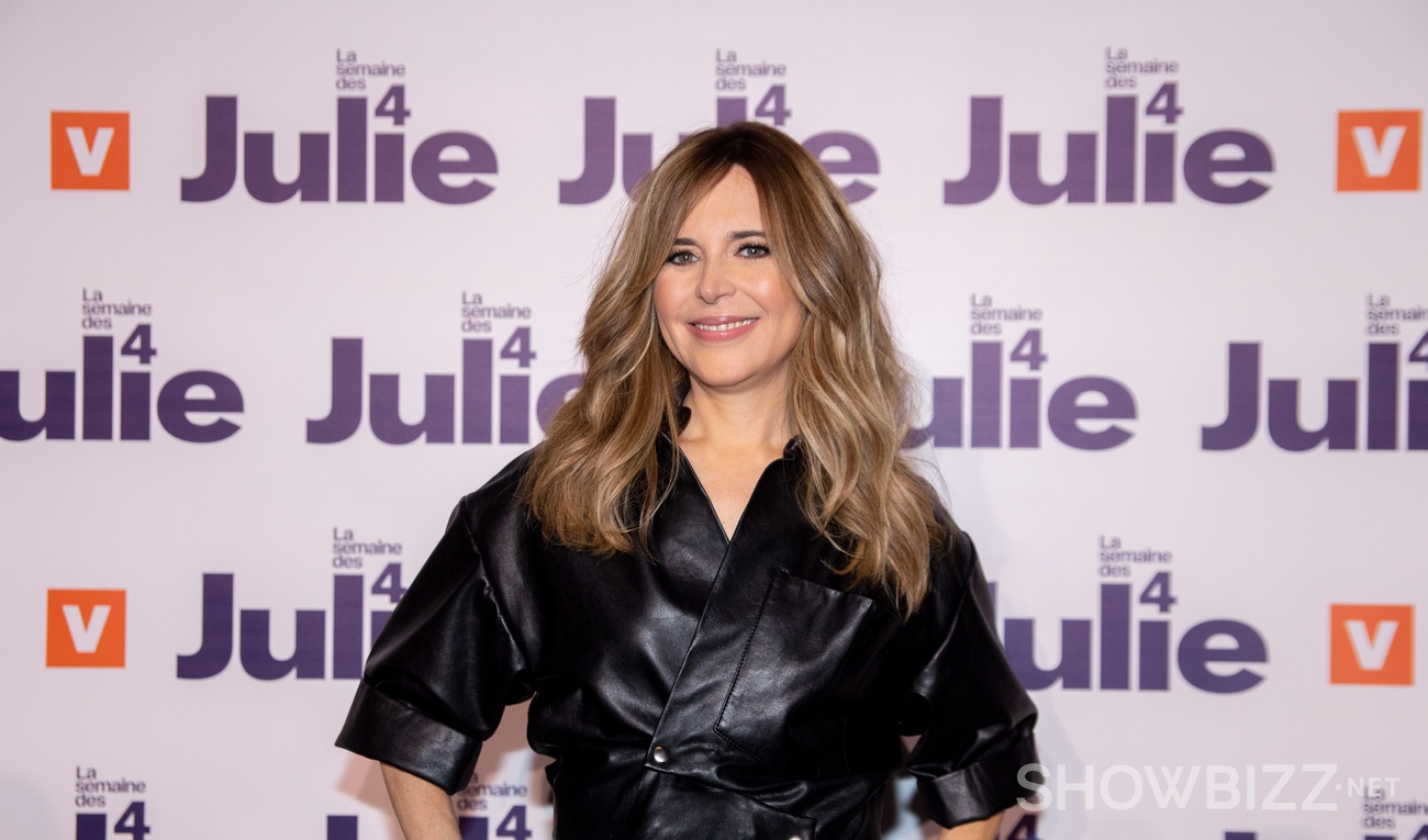 Julie Snyder lance son talk-show La semaine des 4 Julie