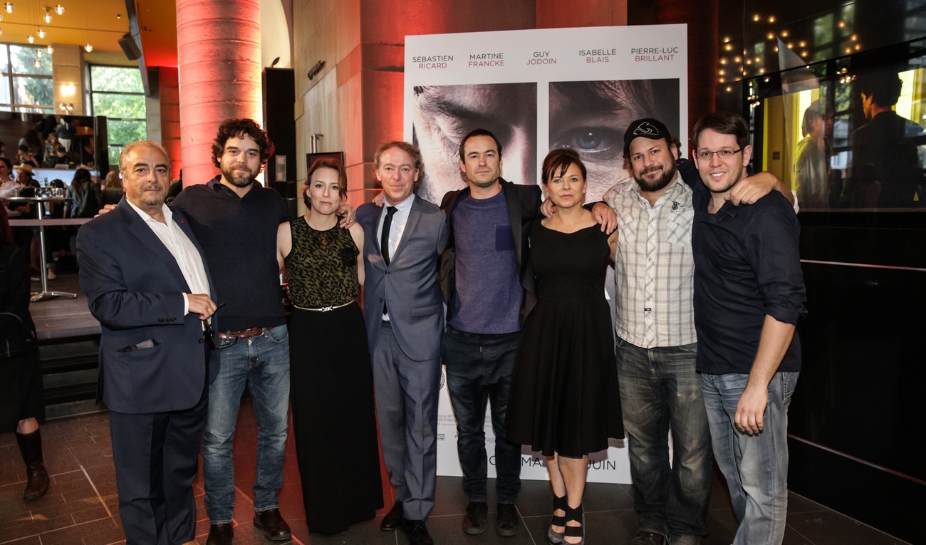 Guy Jodoin, Isabelle Blais et Sébastien Ricard sur le tapis rouge de Antoine et Marie