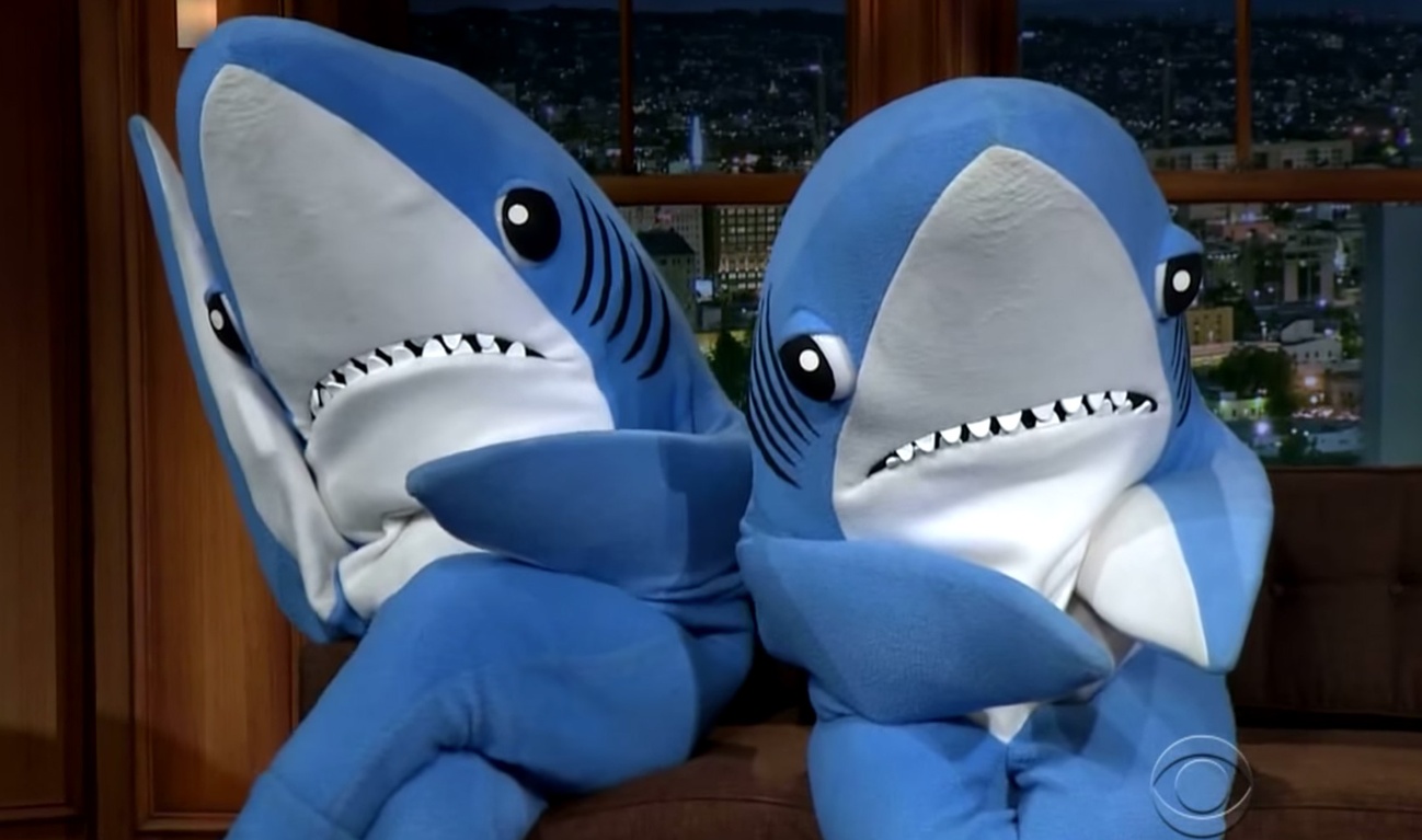 Katy Perry commercialise le pyjama requin